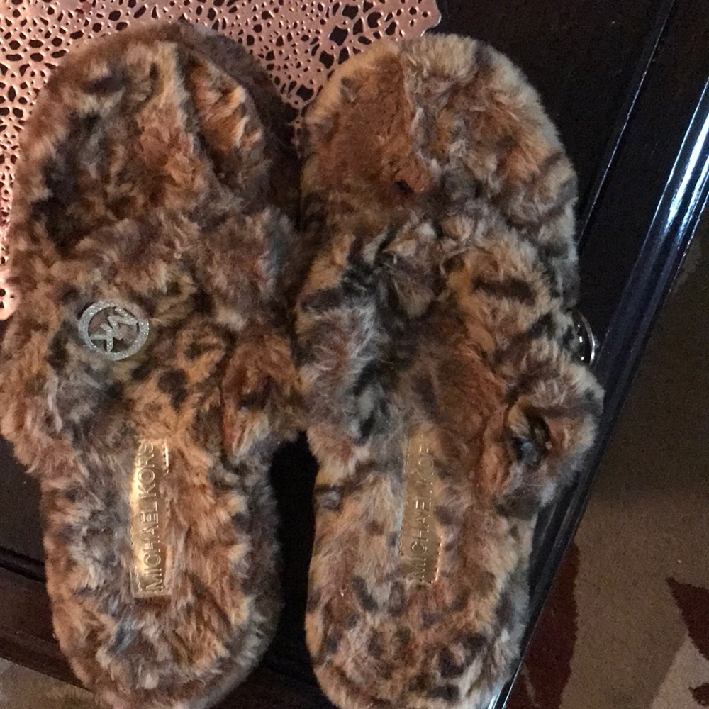 Michael Kors slippers